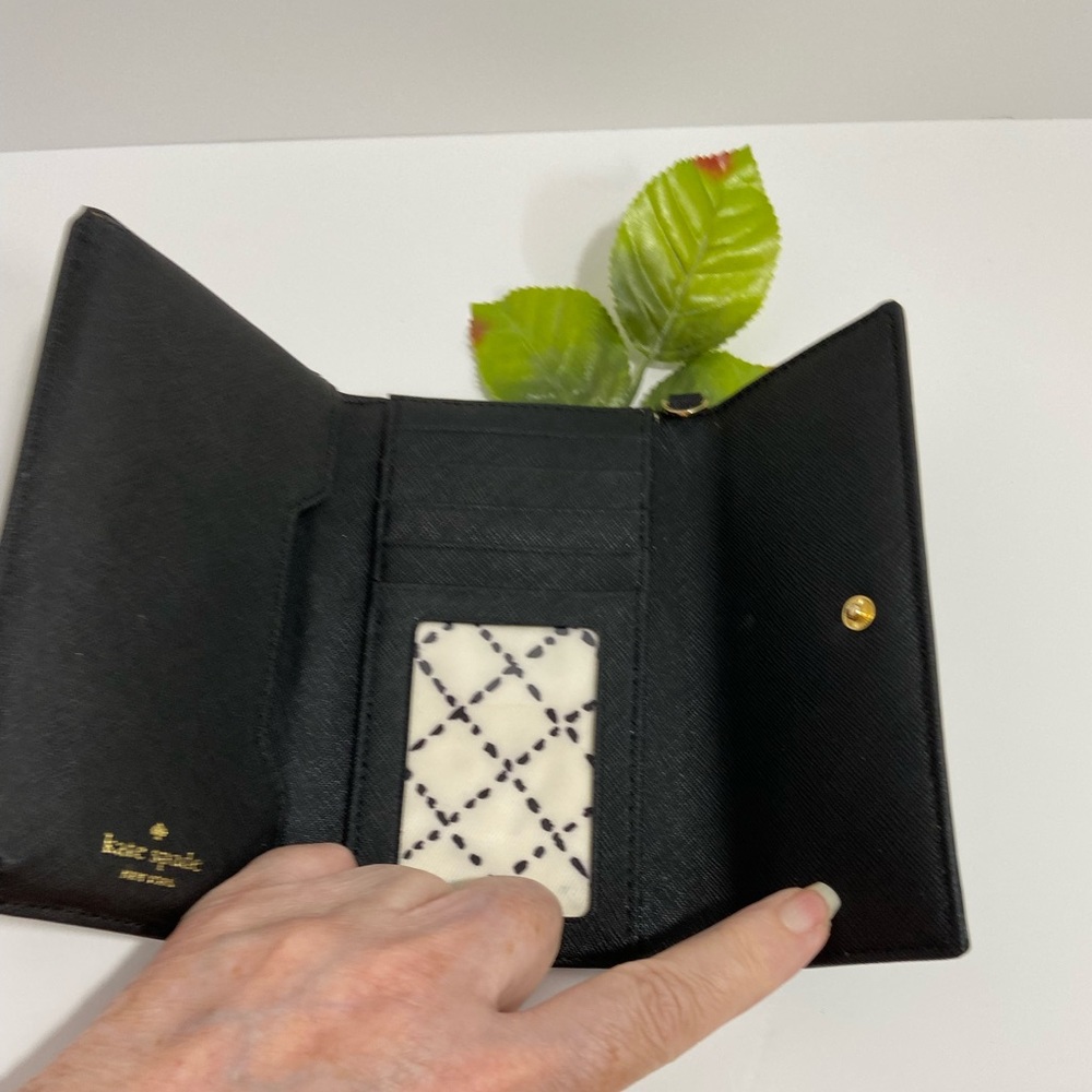 ♠️KATE SPADE♠️GORGEOUS BLACK WALLET OR WRISTLET♠️LIKE NEW CONDITION. - Picture 5 of 9
